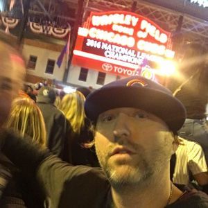 Meet your Posher, Todd